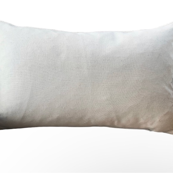 Christmas / Winter Pillow 12 x 20 w Feather Down Insert removable Zippered Cover - Picture 5 of 5